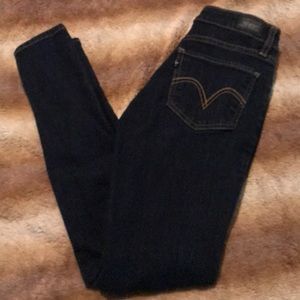 Levi’s 535 Legging Stretch skinny jeans size 7